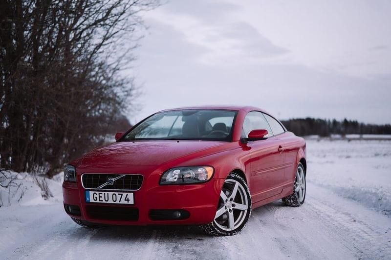 Begagnad Volvo C70 220 HK (161 kW) 2007 Cab