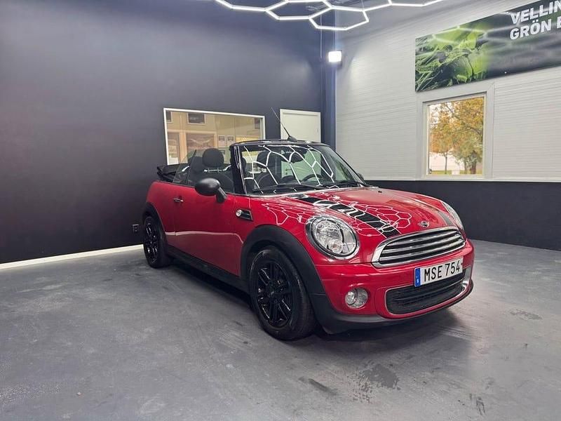 Begagnad Mini ONE 98 HK (72 kW) 2015 Röd Halvkombi