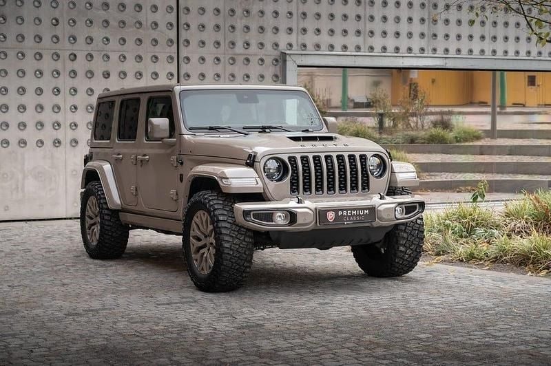 Grå Begagnad 2023 Jeep Wrangler SUV | 1 250 000 kr - Bild 1/4