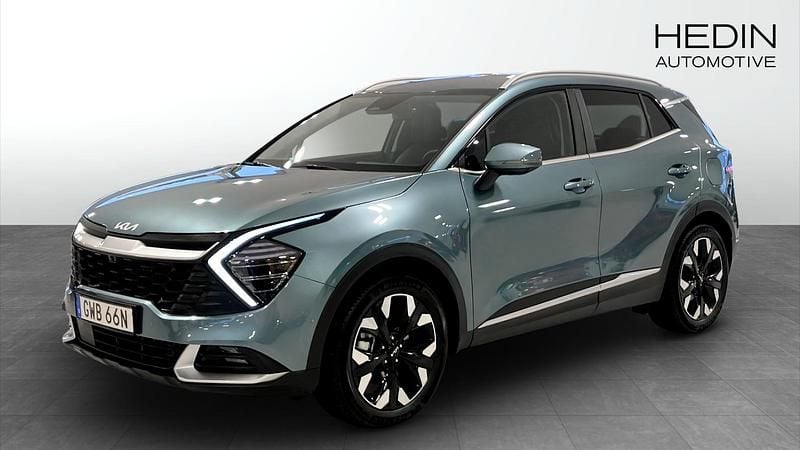 Grå Begagnad 2024 Kia Sportage Advance SUV | 399 900 kr (Marknadspris) - Bild 1/4