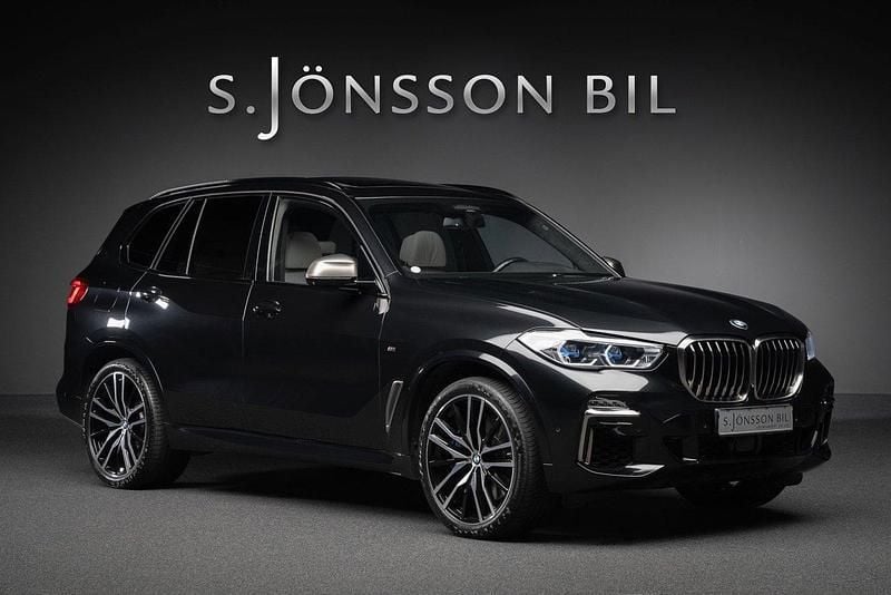 Svart Begagnad 2019 BMW X5 Comfort Edition SUV | 799 000 kr (Lite dyr) - Bild 1/4