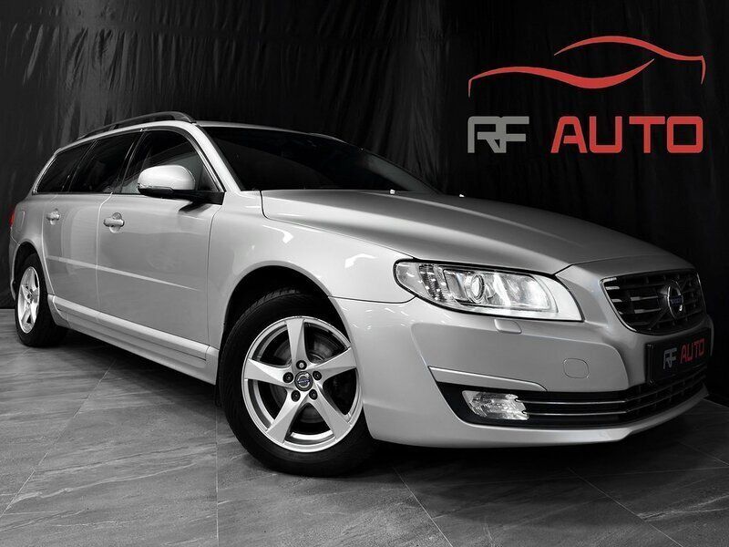 Silver Begagnad 2015 Volvo V70 Momentum Kombi | 174 900 kr (Lite dyr) - Bild 1/4