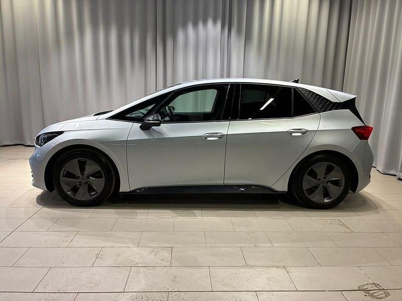 Begagnad Cupra Born 169 kW (231 HK) 2023 Silver Halvkombi