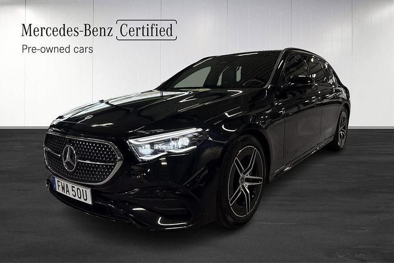 Begagnad Mercedes E300 AMG line 313 HK (230 kW) 2024 Svart Kombi