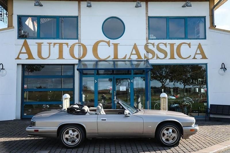 Topaz metallic Begagnad 1995 Jaguar XJS Cab | 225 000 kr - Bild 1/4