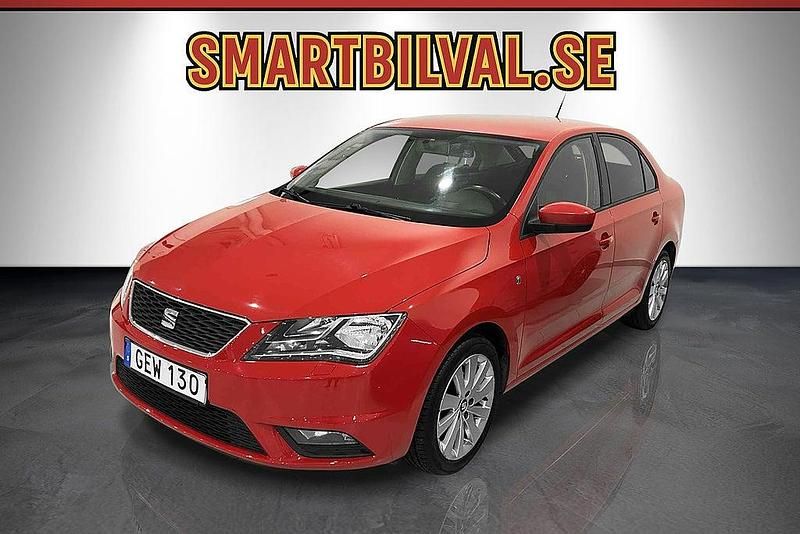 Begagnad Seat Toledo 105 HK (77 kW) 2014 Röd Halvkombi
