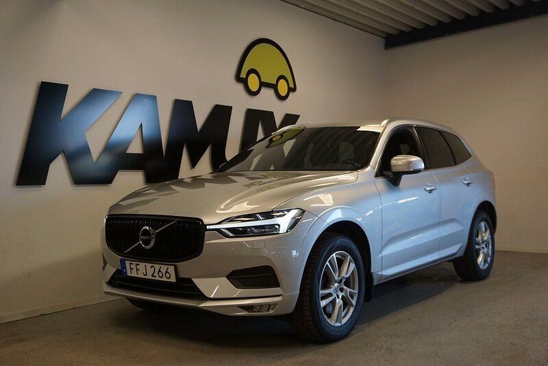 Silver Begagnad 2018 Volvo XC60 Momentum SUV | 348 800 kr (Marknadspris) - Bild 1/4