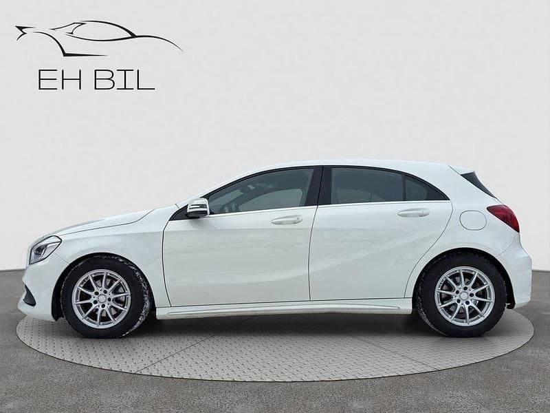 Begagnad Mercedes A180 AMG 122 HK (89 kW) 2018 Vit