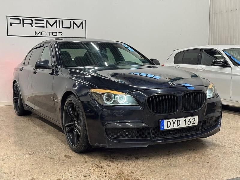 Begagnad BMW 730 M Sport 245 HK (180 kW) 2010 Svart Sedan