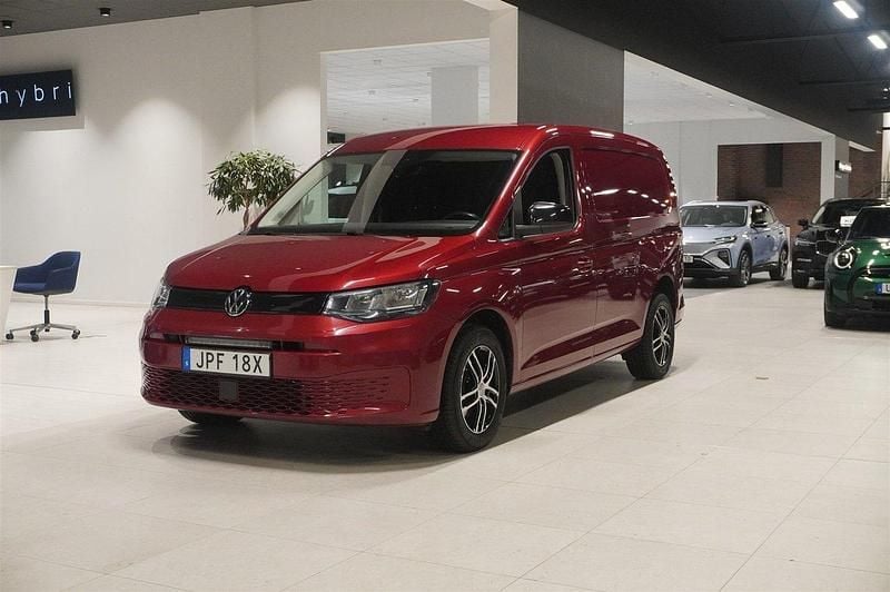 Röd Begagnad 2022 VW Caddy Maxi Minibuss | 279 800 kr (Marknadspris) - Bild 1/4