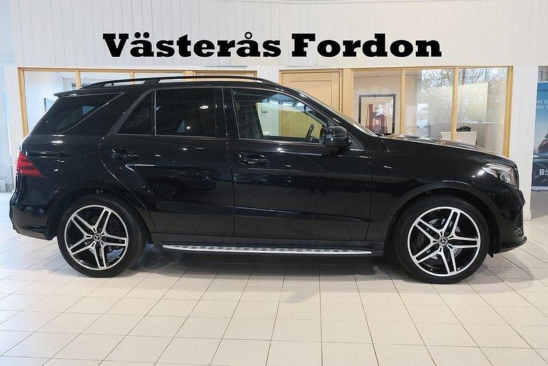 Svart Begagnad 2017 Mercedes GLE350 AMG SUV | 359 900 kr (Marknadspris) - Bild 1/4