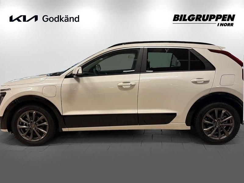 Begagnad Kia Niro Advance 184 HK (135 kW) 2024 Vit SUV