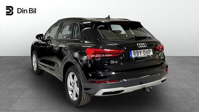 Begagnad Audi Q3 Advanced Plus 150 HK (110 kW) 2025 Svart SUV