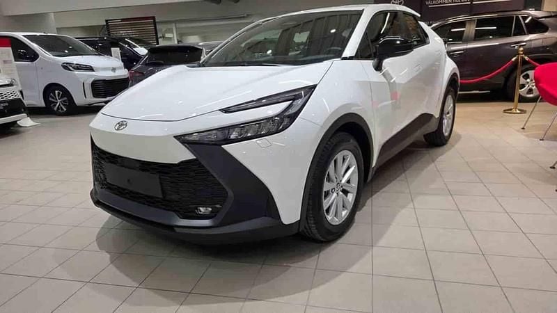 Vit Ny 2025 Toyota C-HR SUV | 309 900 kr - Bild 1/1