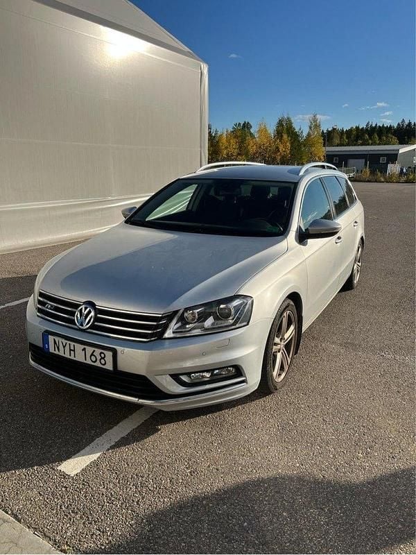 Silver Begagnad 2014 VW Passat GT Kombi | 92 500 kr (Marknadspris) - Bild 1/4