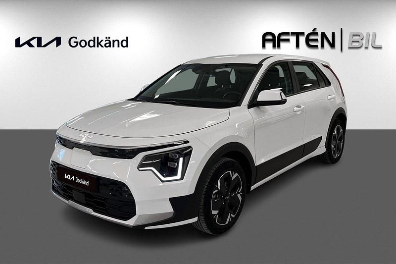 Vit Begagnad 2023 Kia e-Niro 4 SUV | 349 900 kr (Dyr) - Bild 1/3