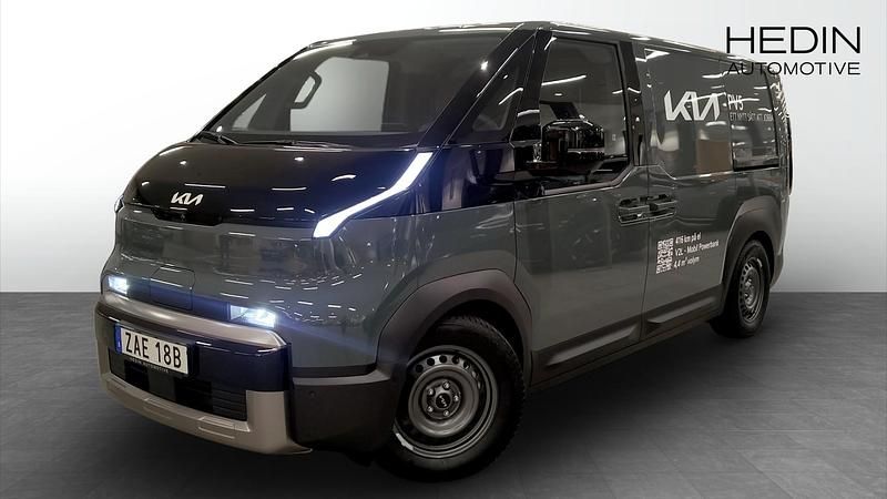 Grön Ny 2025 Kia PV5 Plus Minibuss | 612 750 kr - Bild 1/4