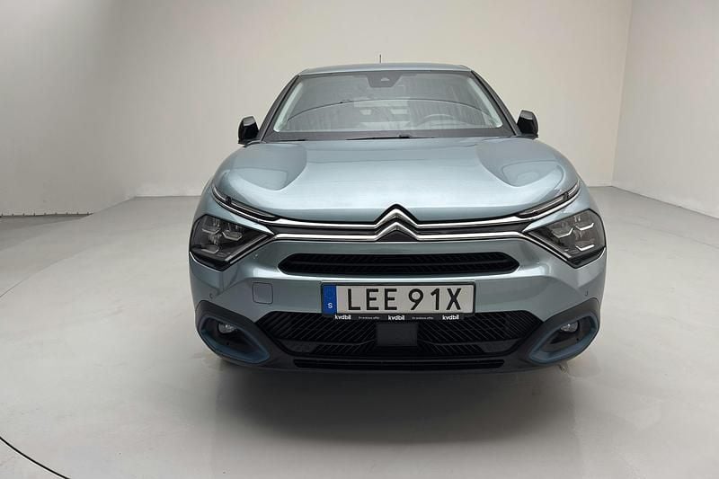 Begagnad Citroën e-C4 Shine 100 kW (136 HK) 2022 Blå