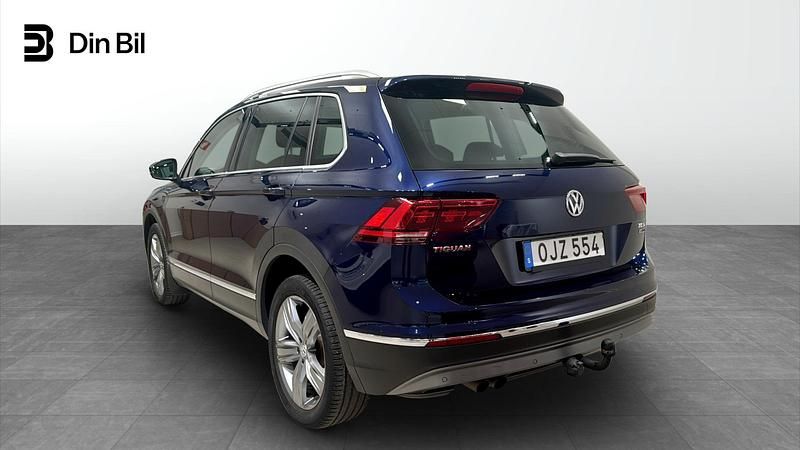 Begagnad VW Tiguan GT 190 HK (139 kW) 2016 Mörkblå SUV