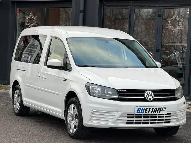 Begagnad VW Caddy Maxi Life Life 110 HK (80 kW) 2019 Vit Minibuss