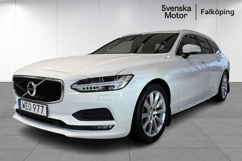 Vit Begagnad 2020 Volvo V90 Momentum Kombi | 289 200 kr (Marknadspris) - Bild 1/4