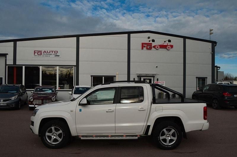 Vit Begagnad 2013 VW Amarok Pickup | 139 900 kr (Bra pris) - Bild 1/4