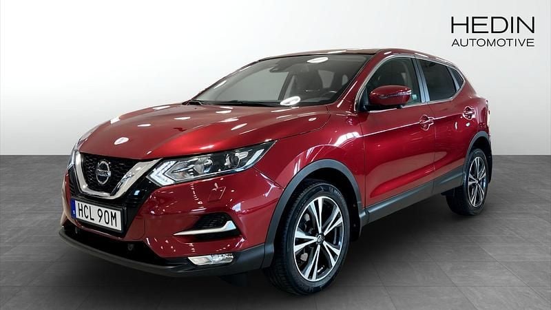 Röd (red) Begagnad 2019 Nissan Qashqai N-Connecta SUV | 189 900 kr (Bra pris) - Bild 1/4