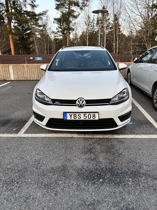 Begagnad VW Golf VII 150 HK (110 kW) 2016