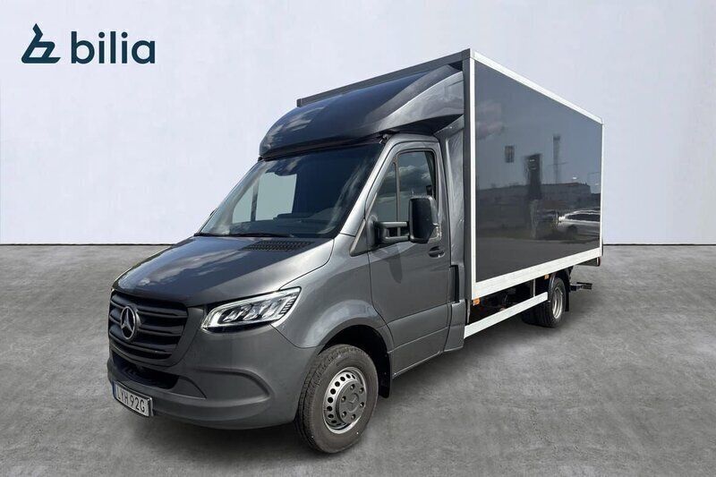Mörkgrå (grå) Begagnad 2022 Mercedes Sprinter Van | 709 000 kr - Bild 1/4