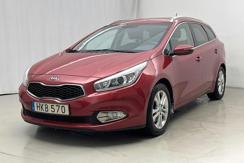 Röd Begagnad 2014 Kia Ceed Sportswagon Kombi | 59 000 kr (Bra pris) - Bild 1/4