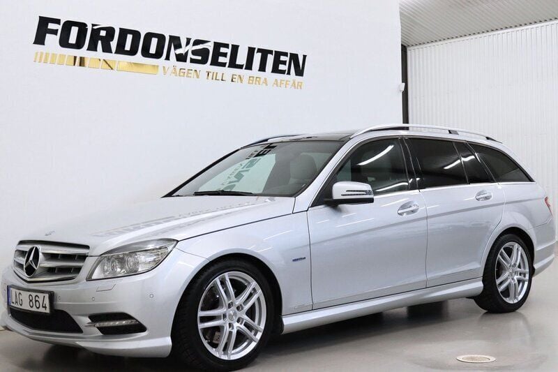Silver Begagnad 2010 Mercedes C350 AMG Kombi | 124 900 kr - Bild 1/4