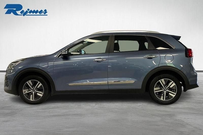 Begagnad Kia Niro 105 HK (77 kW) 2021 Blå SUV