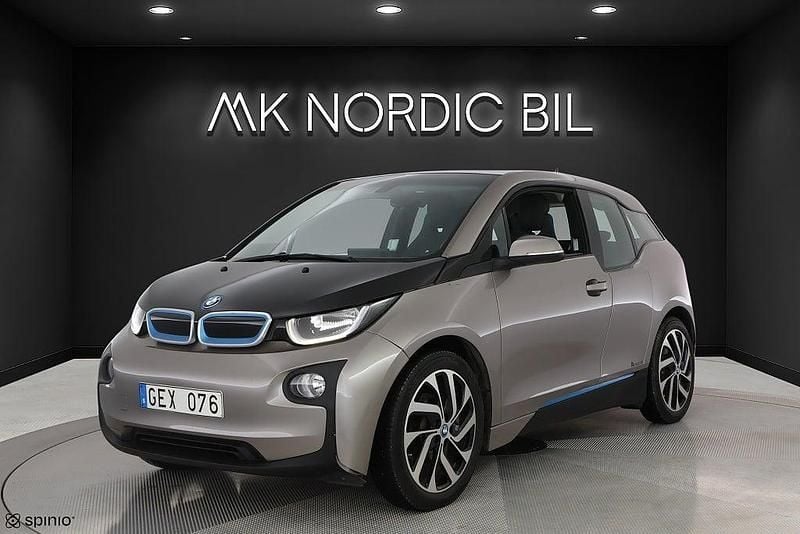 Silver Begagnad 2013 BMW i3 Comfort Edition Halvkombi | 114 900 kr (Marknadspris) - Bild 1/4