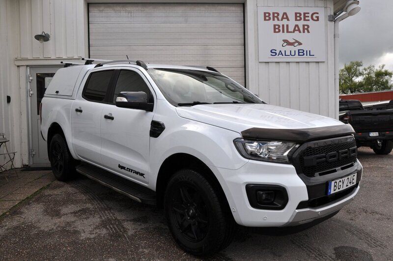 Vit Begagnad 2020 Ford Ranger Wildtrack Pickup | 369 000 kr (Marknadspris) - Bild 1/4