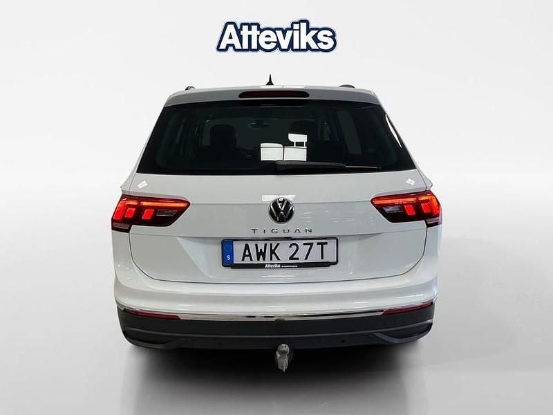 Begagnad VW Tiguan 150 HK (110 kW) 2024 Vit SUV