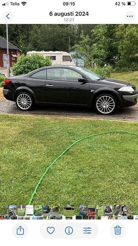 Svart Begagnad 2006 Renault Mégane Cabriolet Cab | 40 000 kr (Marknadspris) - Bild 1/3