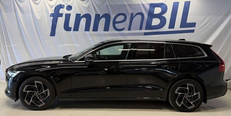 Svart Begagnad 2018 Volvo V60 Inscription Kombi | 289 500 kr (Dyr) - Bild 1/4