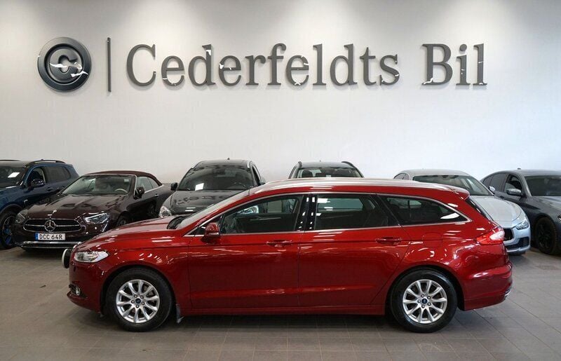 Röd Begagnad 2015 Ford Mondeo Titanium Kombi | 149 900 kr (Marknadspris) - Bild 1/3