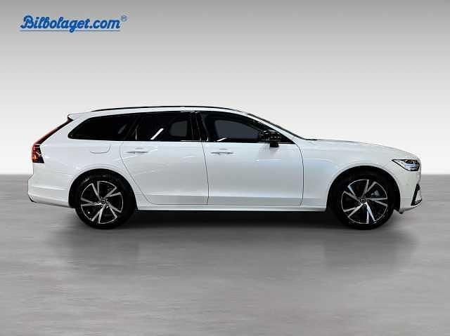 Begagnad Volvo V90 Plus 349 HK (256 kW) 2026 Vit Kombi