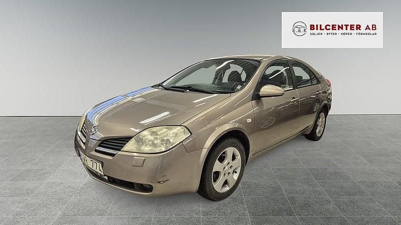 Brun Begagnad 2005 Nissan Primera Halvkombi | 27 900 kr - Bild 1/4