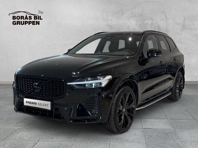 Svart Begagnad 2025 Volvo XC60 Plus SUV | 669 000 kr - Bild 1/4
