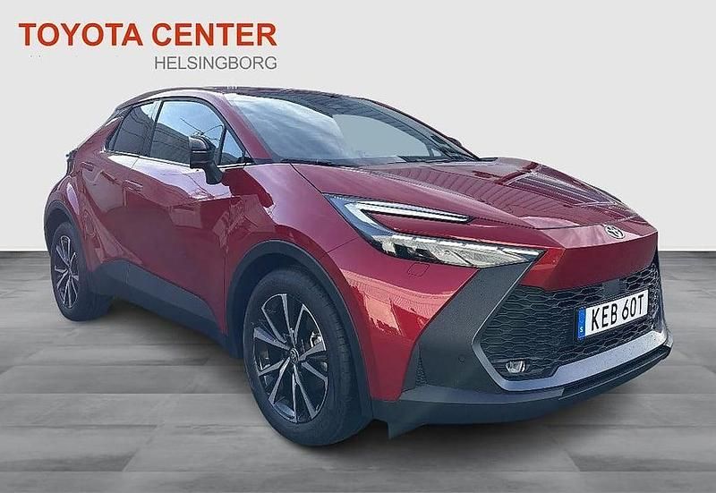 Ny Toyota C-HR Style 141 HK (103 kW) 2025 Röd SUV