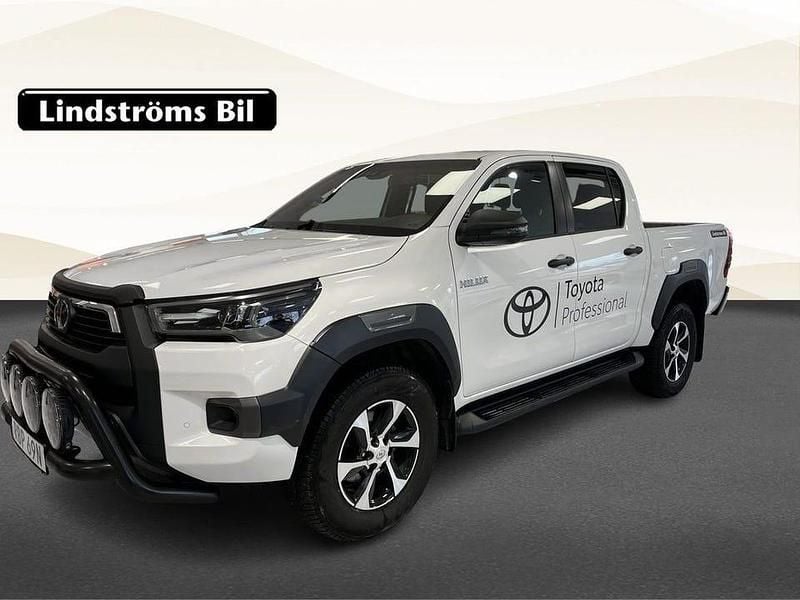 Begagnad Toyota HiLux 151 HK (111 kW) 2024 Vit Pickup