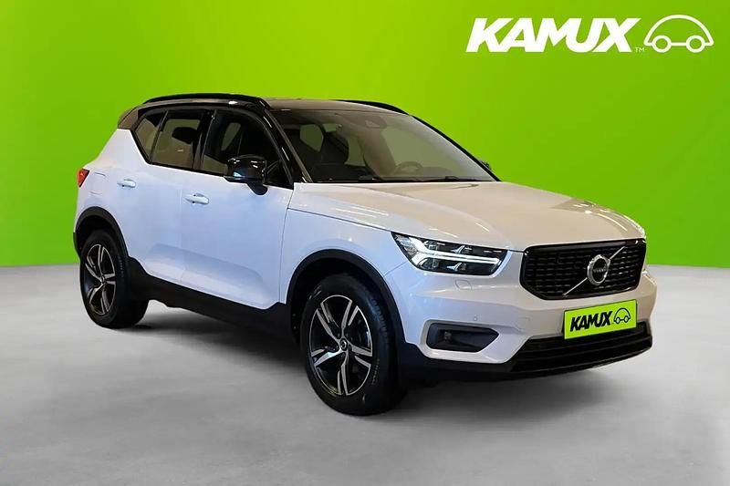 Vit Begagnad 2021 Volvo XC40 R-Design SUV | 249 800 kr (Dyr) - Bild 1/4