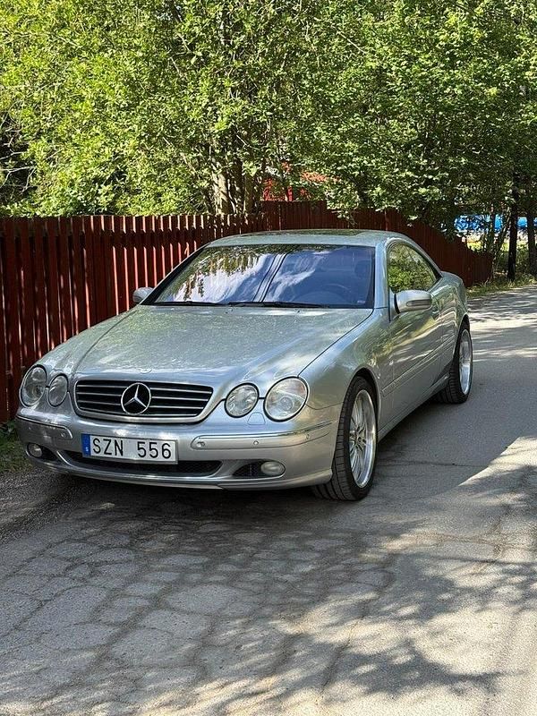 Silver Begagnad 2000 Mercedes CL500 Sportkupé | 85 000 kr - Bild 1/4