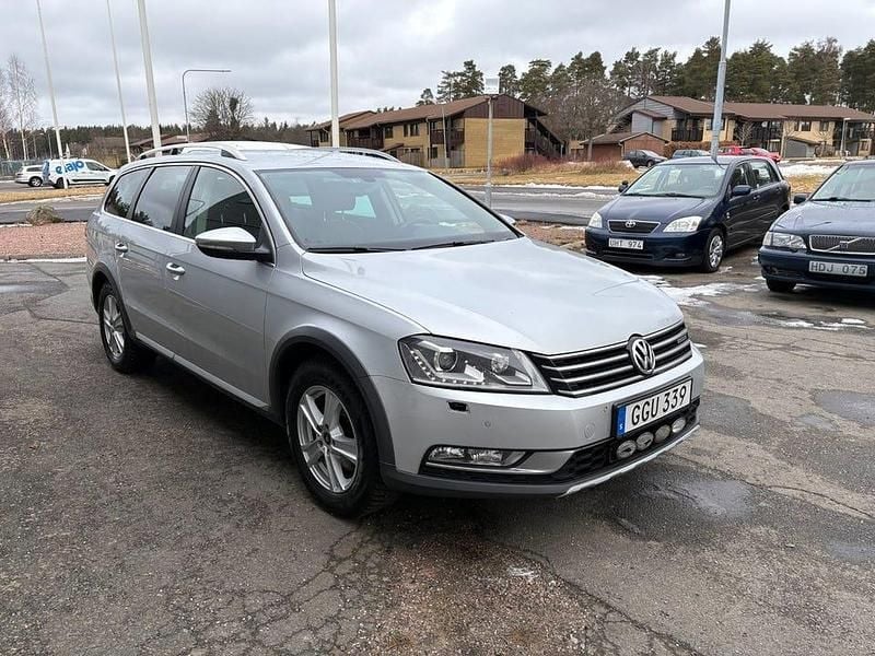 Begagnad VW Passat Alltrack 177 HK (130 kW) 2014 Silver Kombi