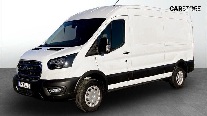 Vit (white) Begagnad 2022 Ford E-Transit Van | 429 900 kr - Bild 1/4