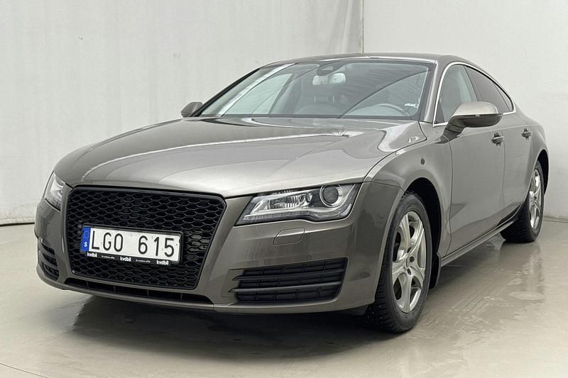 Grå Begagnad 2011 Audi A7 Halvkombi | 169 000 kr (Marknadspris) - Bild 1/4