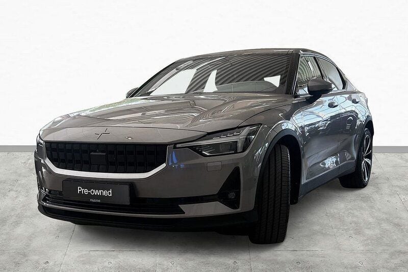 Grå Begagnad 2021 Polestar 2 Pilot Sedan | 354 900 kr (Marknadspris) - Bild 1/3