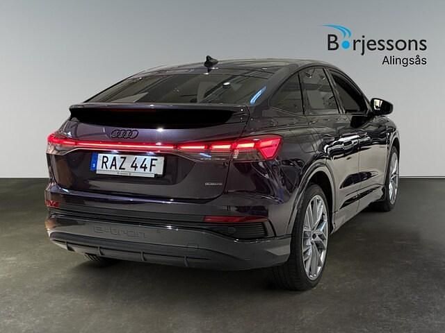 Begagnad Audi Q4 Sportback e-tron S-Line 250 kW (340 HK) 2024 Auroraviolett metallic SUV